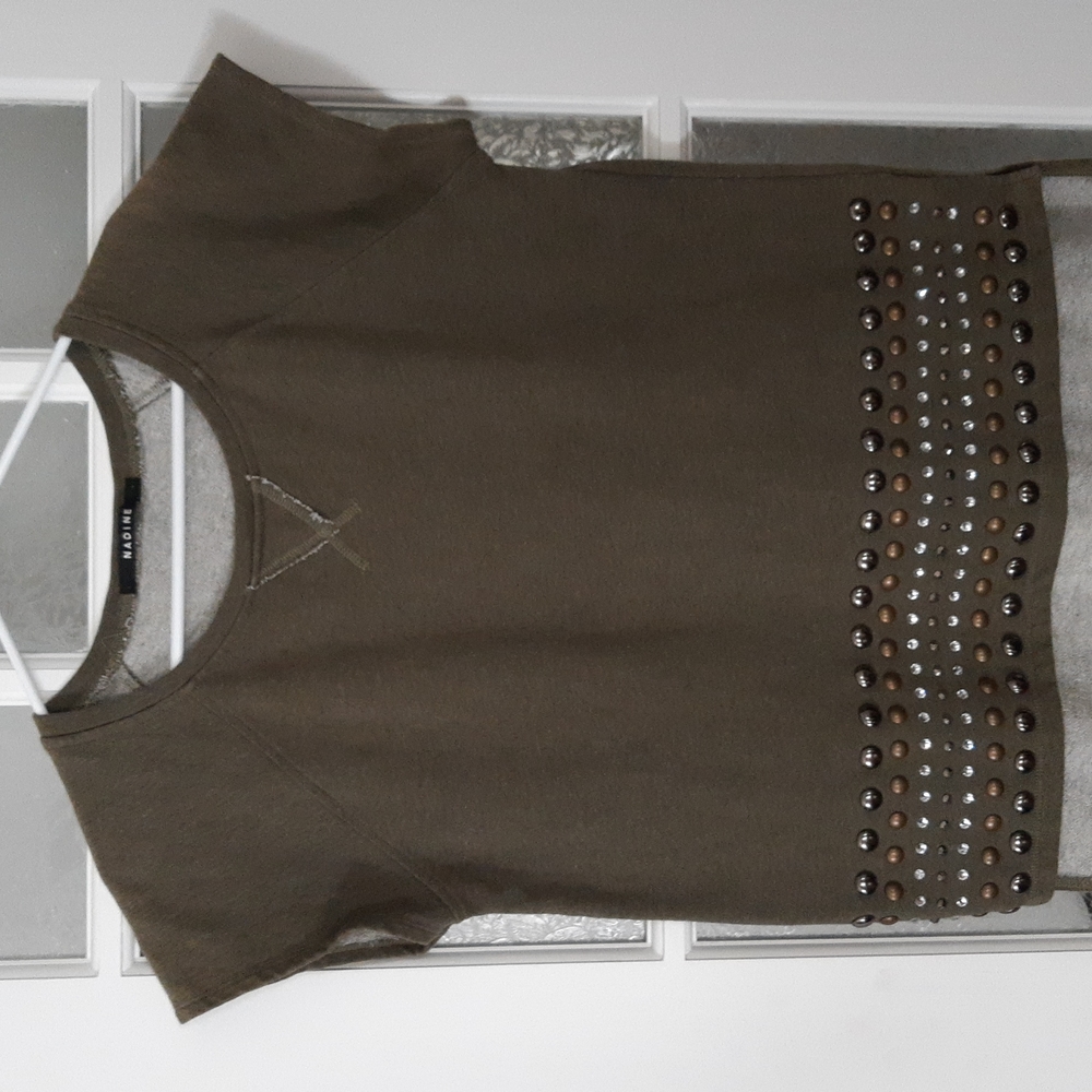 2/25$***🇮🇹****Studded Top / Made in Italy